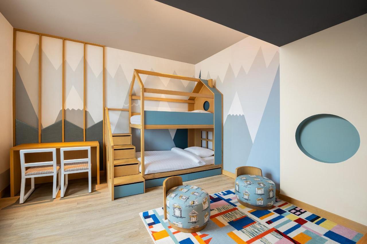 Courtyard By Marriott Shillong Hotell Exteriör bild