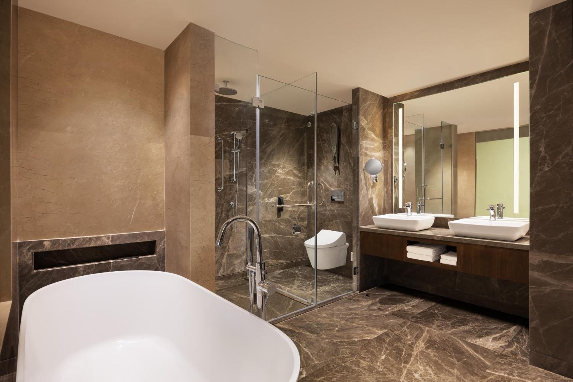 Courtyard By Marriott Shillong Hotell Exteriör bild